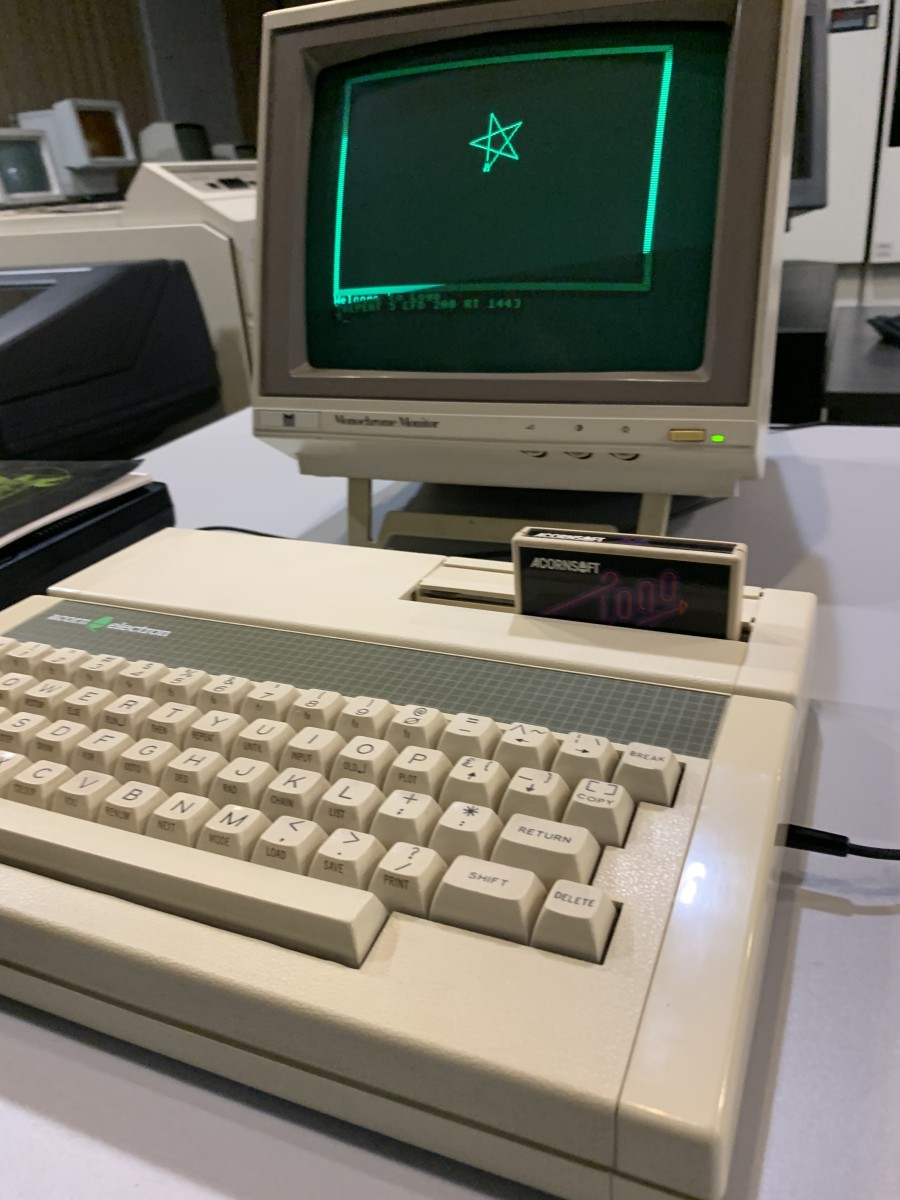 Acorn Electron Plus 1