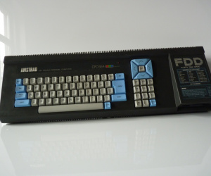 Amstrad 664